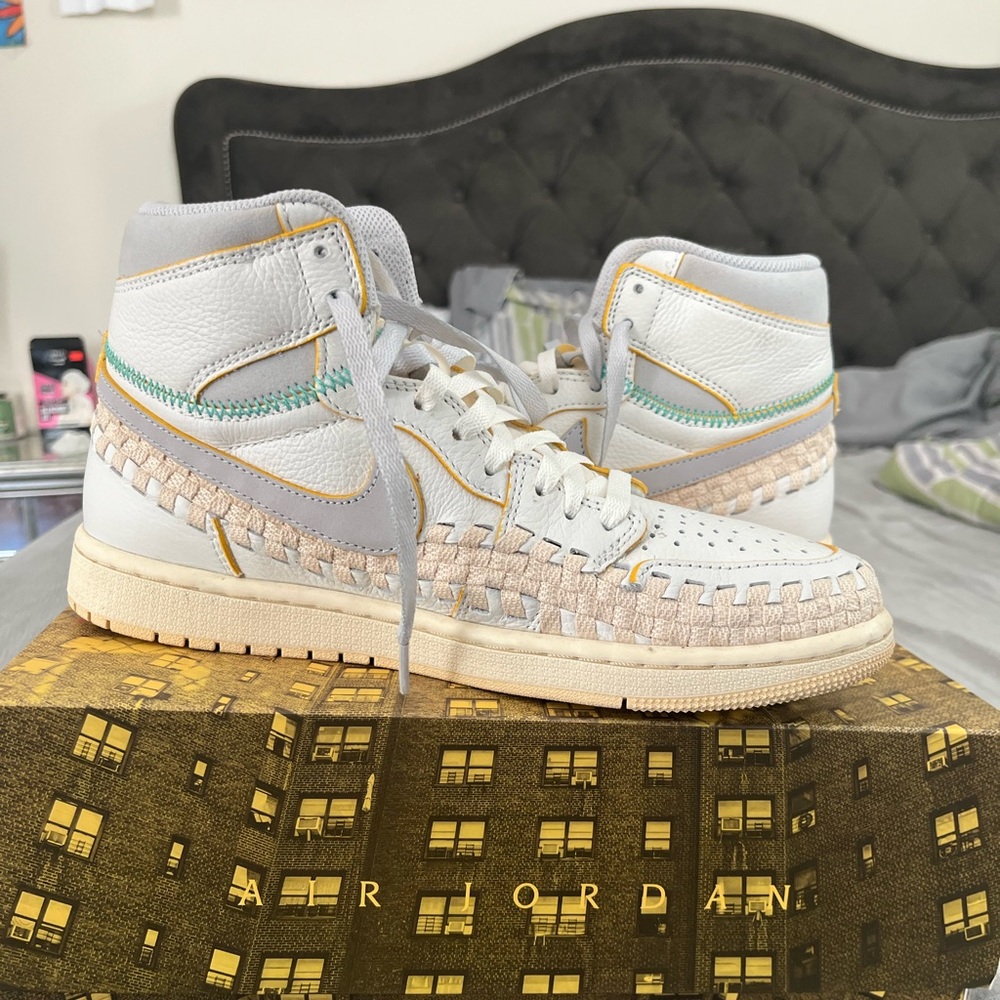 Jordan Retro High-Top Sneakers